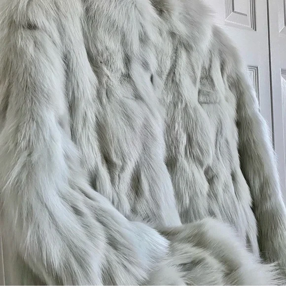 Real Fox Fur Coat in Light Mint